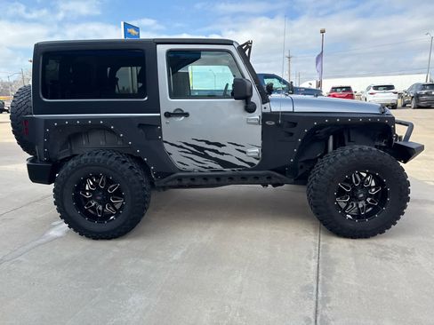 Used 2016 Jeep Wrangler Sport w/ Quick Order Package 24S image 6