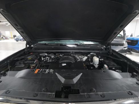 Used 2017 Chevrolet Silverado 1500 LTZ w/ Sport Package AWD/4WD image 3