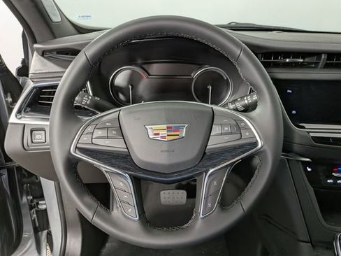 New 2025 Cadillac XT5 Premium Luxury w/ LPO, Floor Liner Package image 20