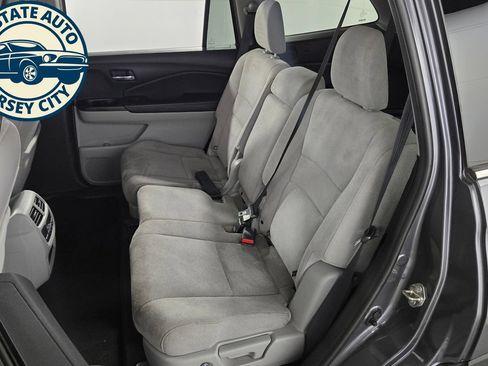 Used 2019 Honda Pilot EX image 24