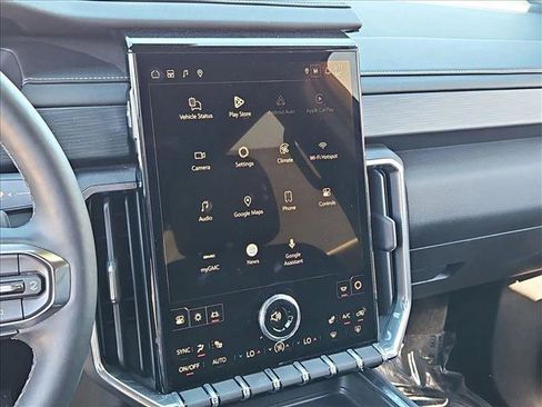 Used 2024 GMC Acadia Elevation FWD image 14
