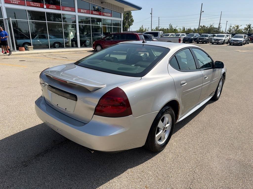 Used 2006 Pontiac Grand Prix FWD image 8