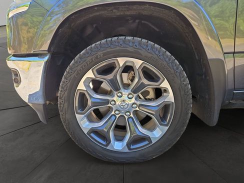 Used 2024 RAM 1500 Limited AWD/4WD image 14