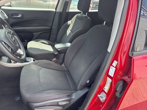 Used 2019 Jeep Compass Sport w/ Tech Group image 11