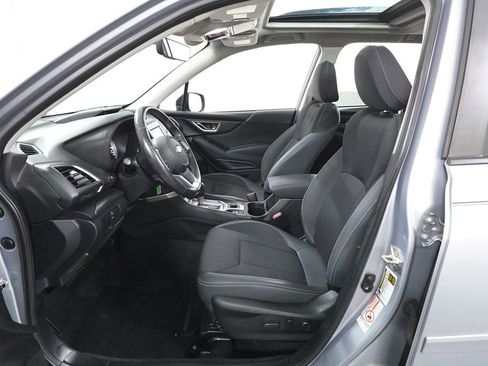 Used 2019 Subaru Forester Premium w/ All-Weather Package AWD/4WD image 19