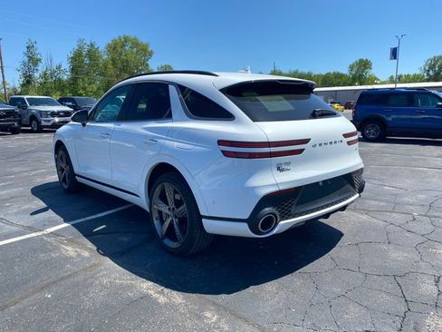 Used 2024 Genesis GV70 2.5T w/ Sport Prestige Package AWD/4WD image 6