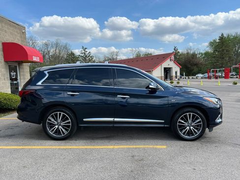 Used 2019 INFINITI QX60 Luxe w/ Sensory Package AWD/4WD image 4