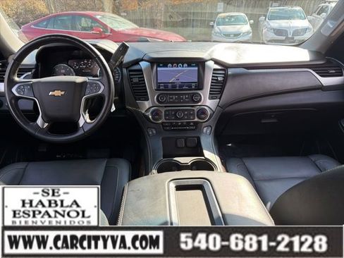 Used 2017 Chevrolet Suburban LT AWD/4WD image 12