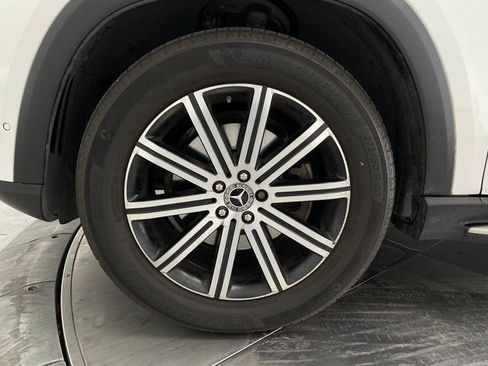 Used 2024 Mercedes-Benz GLE 350 4MATIC image 10