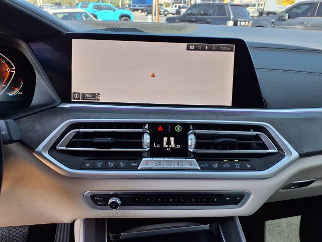 Used 2022 BMW X5 sDrive40i w/ Parking Assistance Package RWD image 28