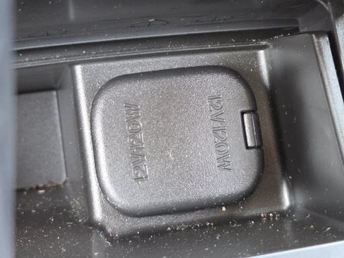 Used 2012 MAZDA MAZDA3 i Sport FWD image 17