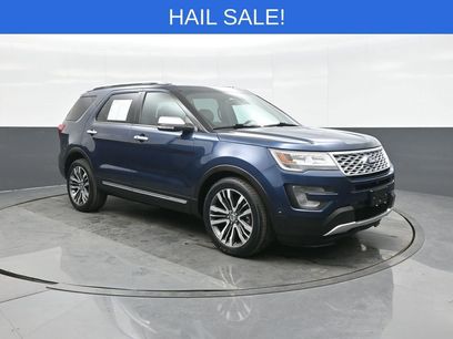Used 2017 Ford Explorer Platinum