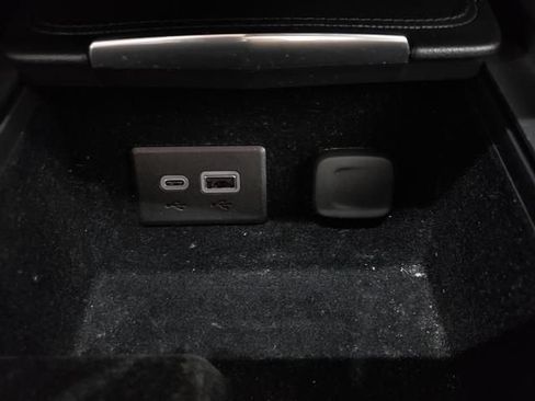 Used 2024 Cadillac XT4 Luxury w/ Cold Weather Package AWD/4WD image 20