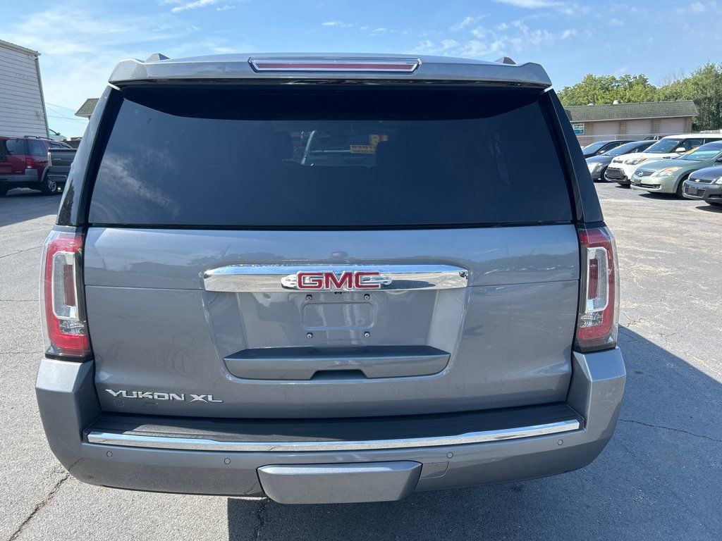 Used 2018 GMC Yukon XL Denali w/ Open Road Package AWD/4WD image 7