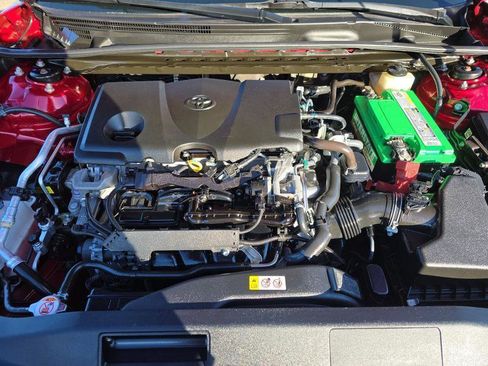 Used 2018 Toyota Camry SE image 13