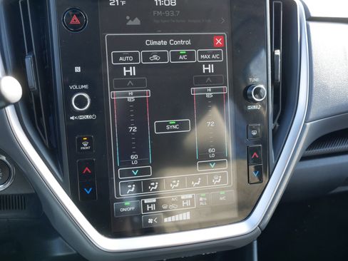 Used 2024 Subaru Crosstrek 2.0i Premium image 23