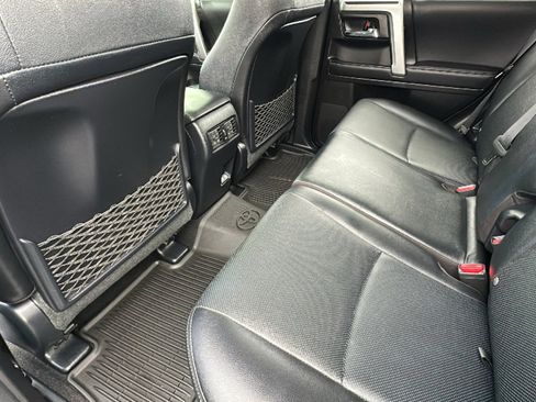 Used 2020 Toyota 4Runner Limited image 24