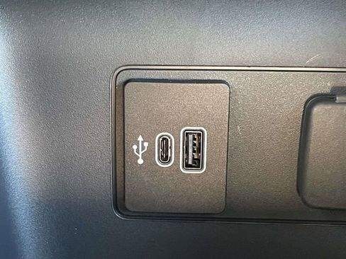 New 2026 Ford Explorer Active image 30