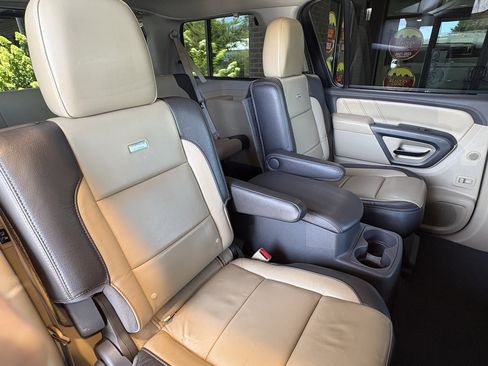 Used 2015 Nissan Armada Platinum w/ Platinum Reserve Package AWD/4WD image 32