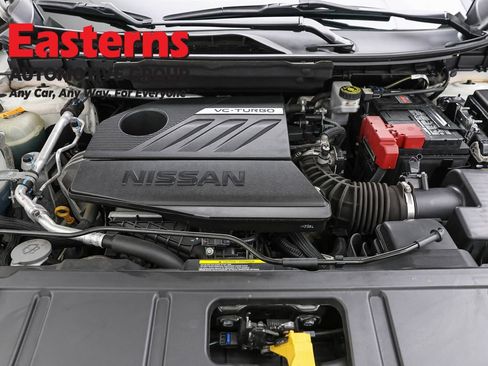 Used 2023 Nissan Rogue S AWD/4WD image 7