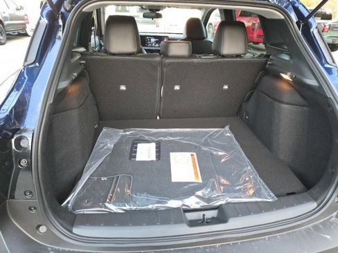 New 2026 Nissan Kicks SR w/ Cold Weather Package image 11