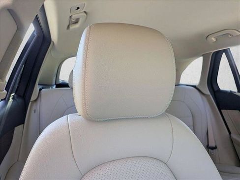 Used 2022 Mercedes-Benz GLC 300 4MATIC image 14