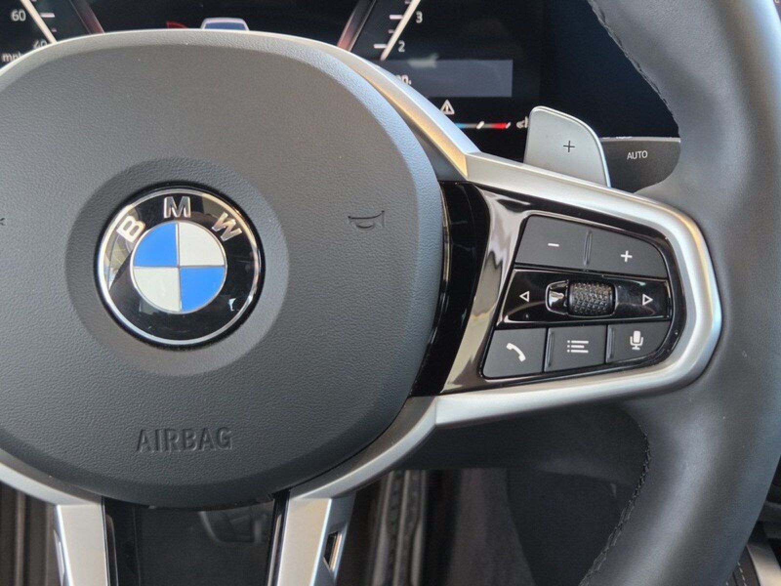 Used 2025 BMW 430i w/ M Sport Package RWD image 27