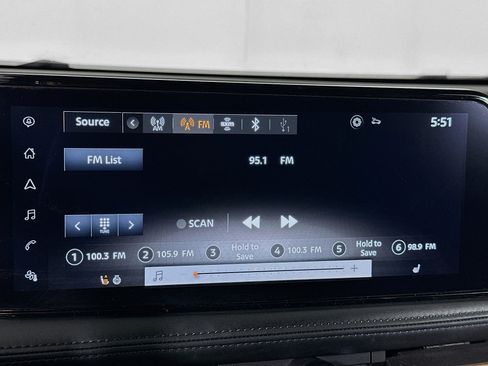 Used 2023 Nissan Ariya FWD image 21