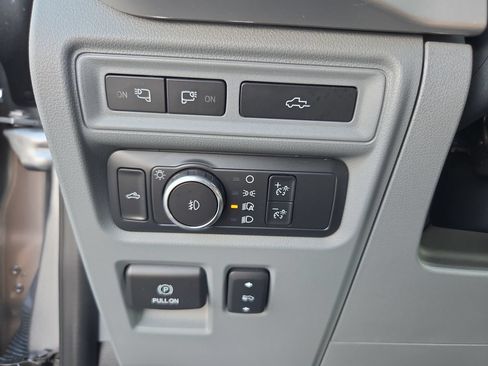 Used 2022 Ford F150 XLT w/ Equipment Group 302A High AWD/4WD image 31
