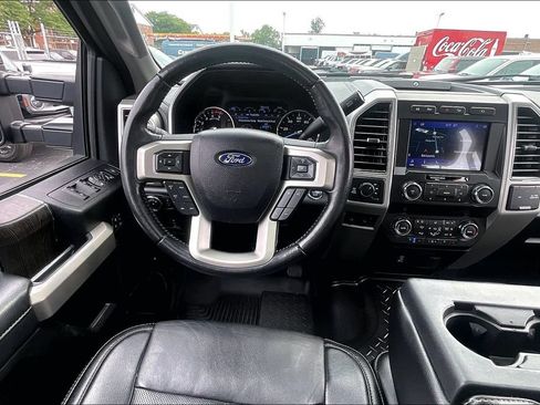 Used 2021 Ford F250 Lariat AWD/4WD image 4