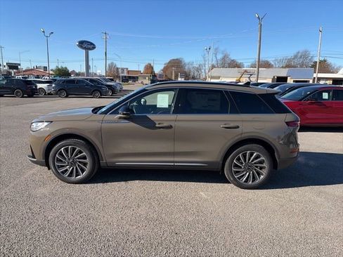 New 2026 Lincoln Corsair Reserve AWD/4WD image 3