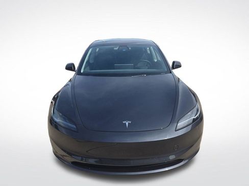 Used 2024 Tesla Model 3 Long Range RWD image 9
