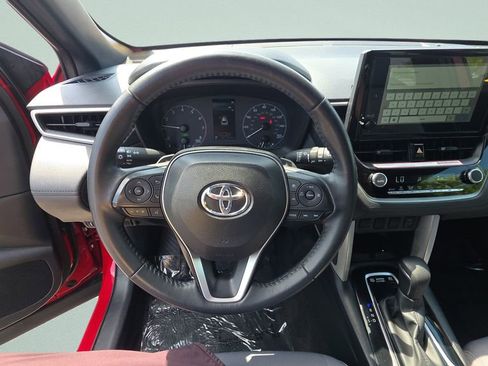Used 2024 Toyota Corolla Cross AWD Hybrid image 15