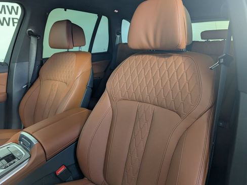 New 2026 BMW X5 M60i AWD/4WD image 12