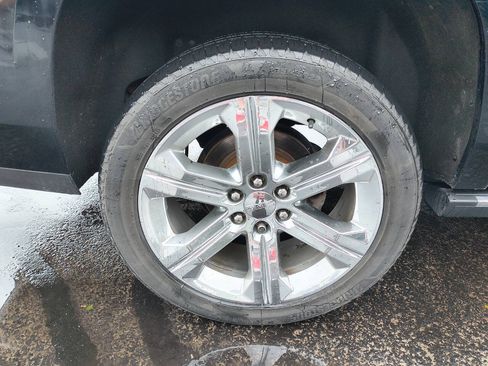 Used 2020 GMC Yukon XL Denali w/ Denali Ultimate Package AWD/4WD image 10