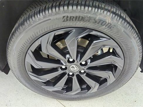 Used 2024 Lexus UX 250h FWD image 58