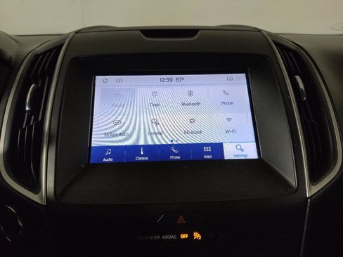 Used 2020 Ford Edge SEL FWD image 25