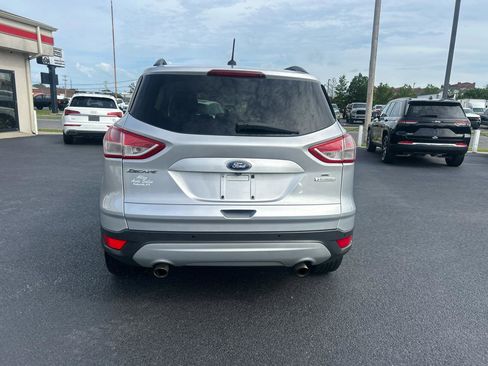 Used 2014 Ford Escape SE w/ Equipment Group 201A FWD image 6