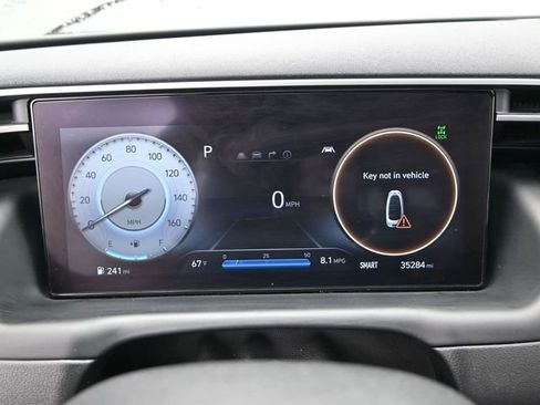 Used 2023 Hyundai Santa Cruz SEL Premium image 12