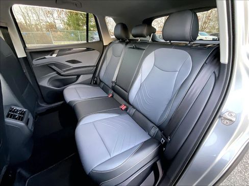 New 2026 Volkswagen Tiguan SE AWD/4WD image 15