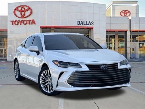 Used 2021 Toyota Avalon Limited w/ Advanced Safety Package image 1