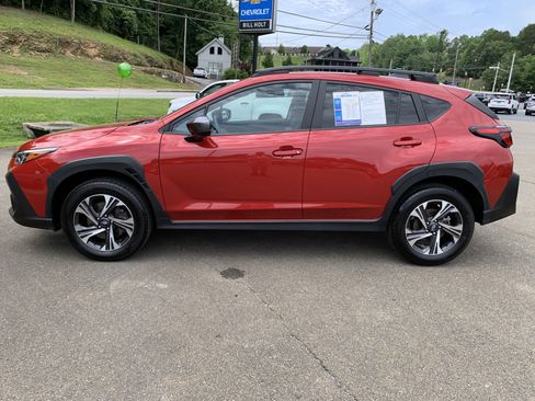 Used 2026 Subaru Crosstrek 2.5i Premium AWD/4WD image 13
