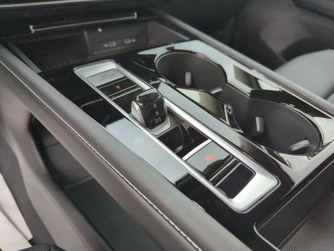 New 2026 Volkswagen Atlas SE image 30