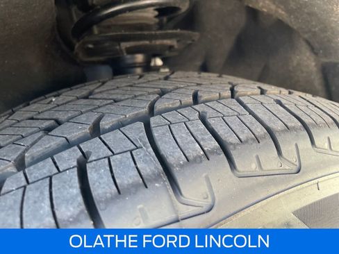 Used 2022 Ford Escape Titanium image 32