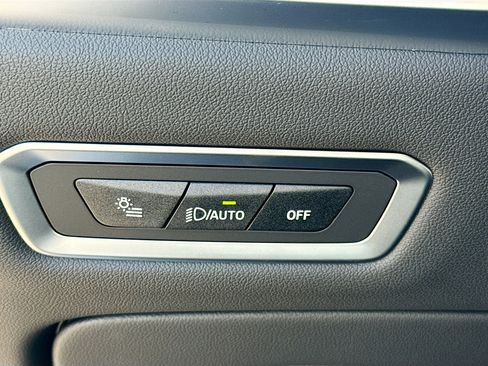 New 2026 BMW X7 xDrive40i w/ M Sport Package image 38