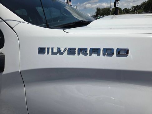 Used 2023 Chevrolet Silverado 1500 LT AWD/4WD image 4