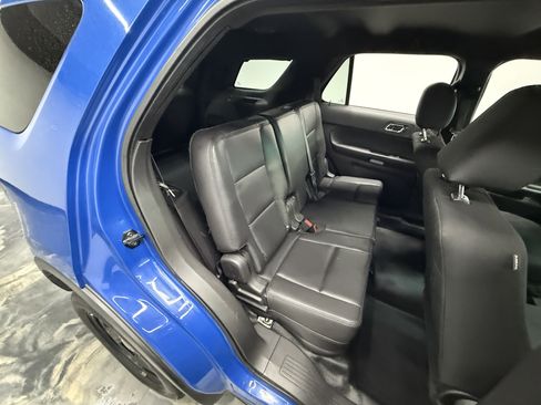 Used 2015 Ford Explorer 4WD Police Interceptor image 16