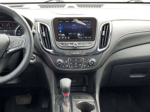 Used 2024 Chevrolet Equinox RS w/ RS Leather Package AWD/4WD image 26