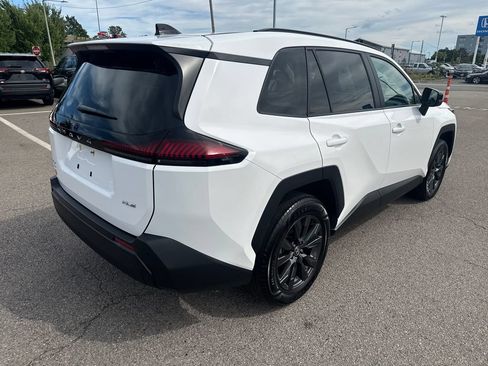 Used 2026 Toyota RAV4 XLE Premium AWD/4WD image 9