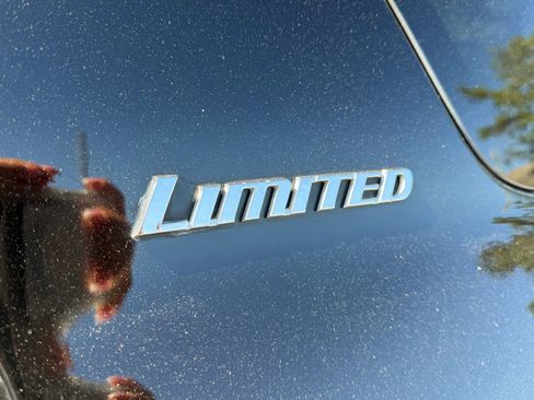 Used 2013 Toyota 4Runner Limited RWD image 16